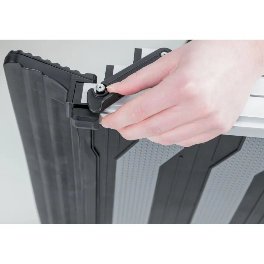 TRIXIE 3-fach Teleskop-Rampe, Aluminium/TPR, schwarz/grau | 40 x 78–175 cm